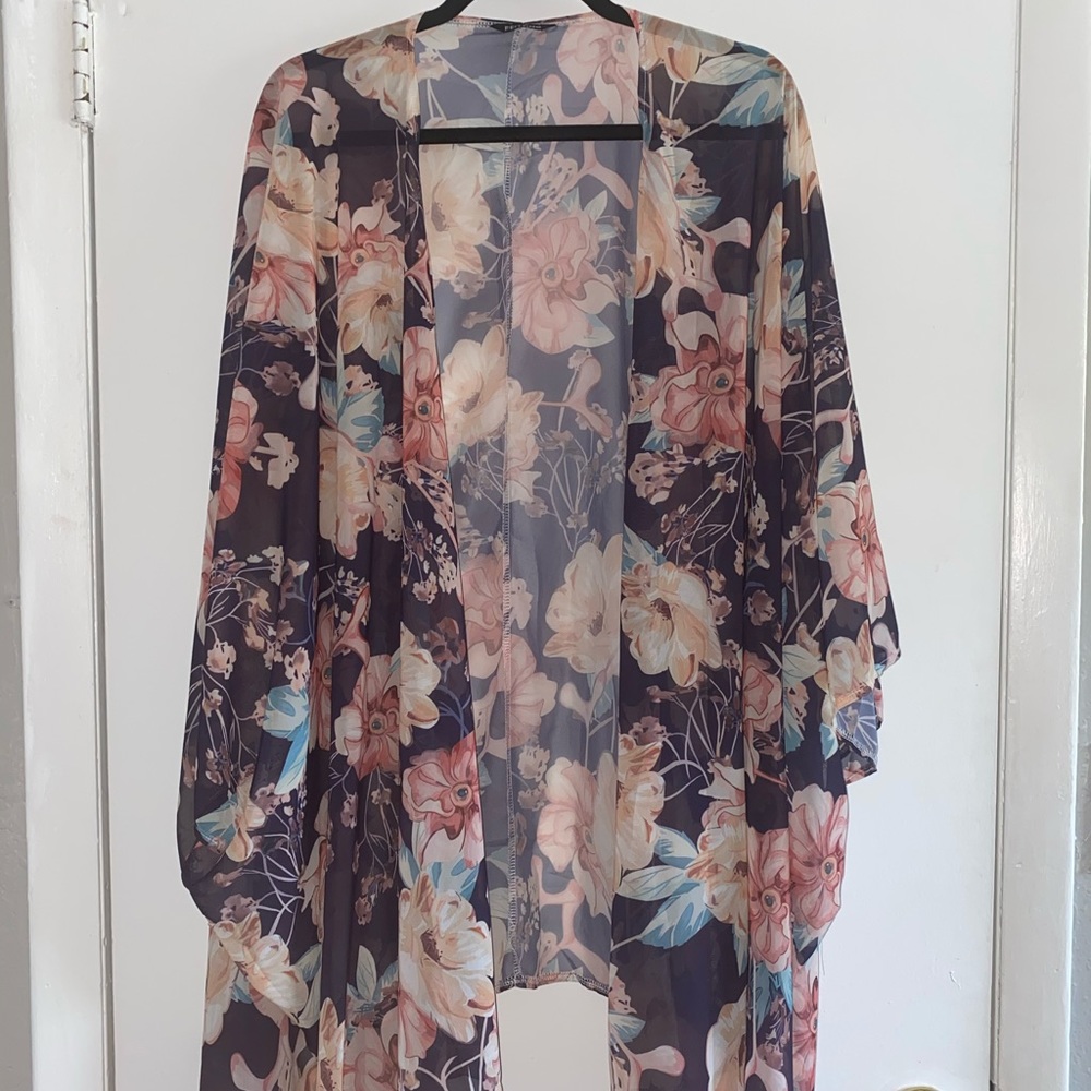 Floral chiffon Kimono